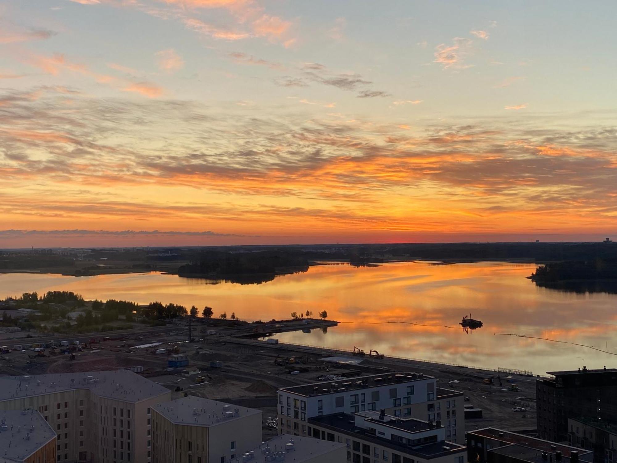18Th Floor Helsinki High Point 1 Bdr Apartment With City View - Free Garage Parking מראה חיצוני תמונה